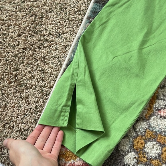 Green capris pants size small - Picture 3 of 5